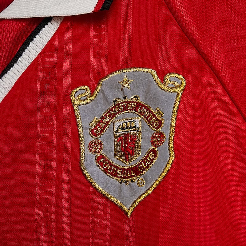Football Shirt Collective 1997-98 Manchester United Champions League shirt L