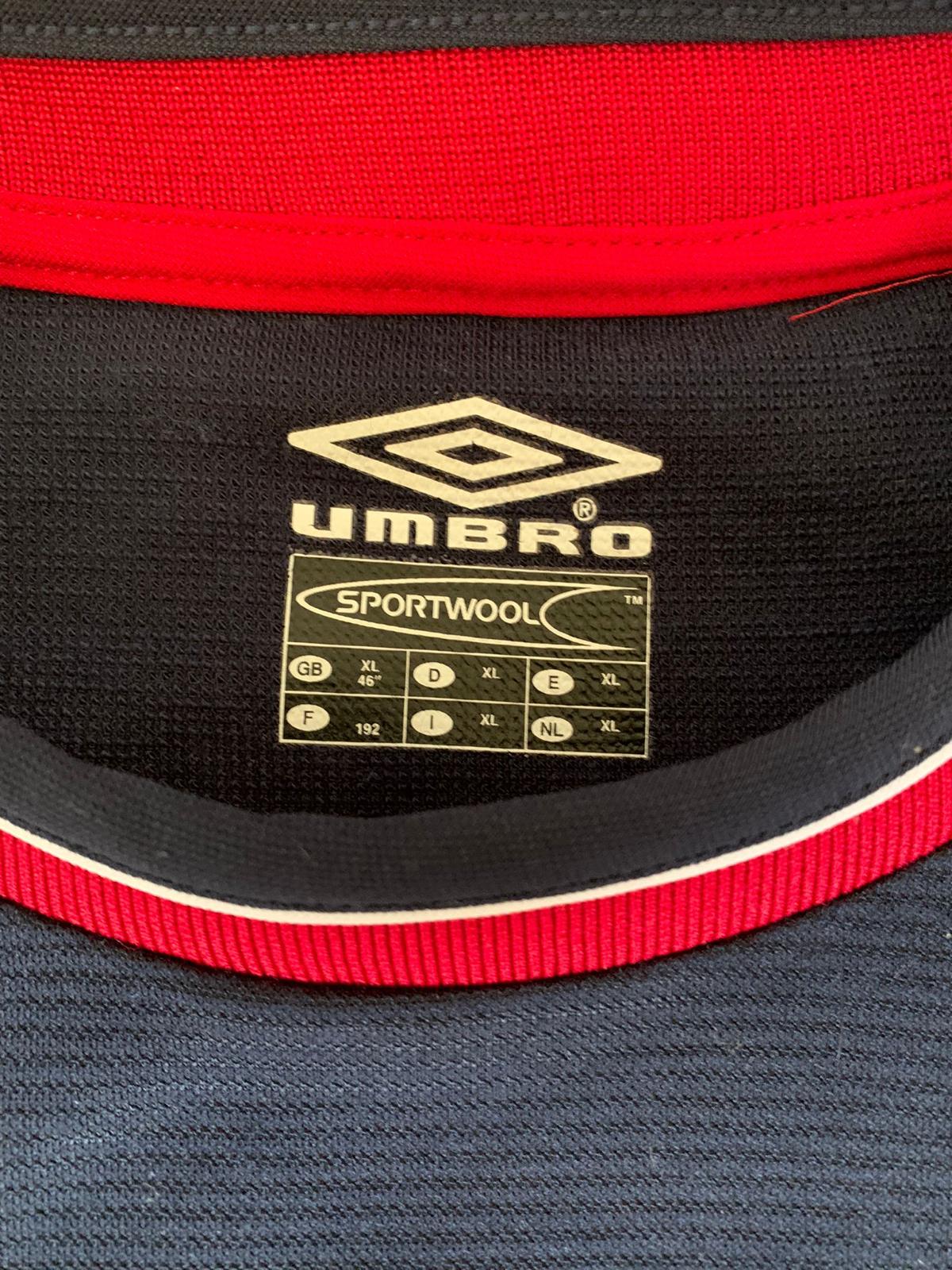 Maillot de foot Manchester United Vintage 2000 2001 third Maillot de foot Manchester United Vintage 2000 2001 third