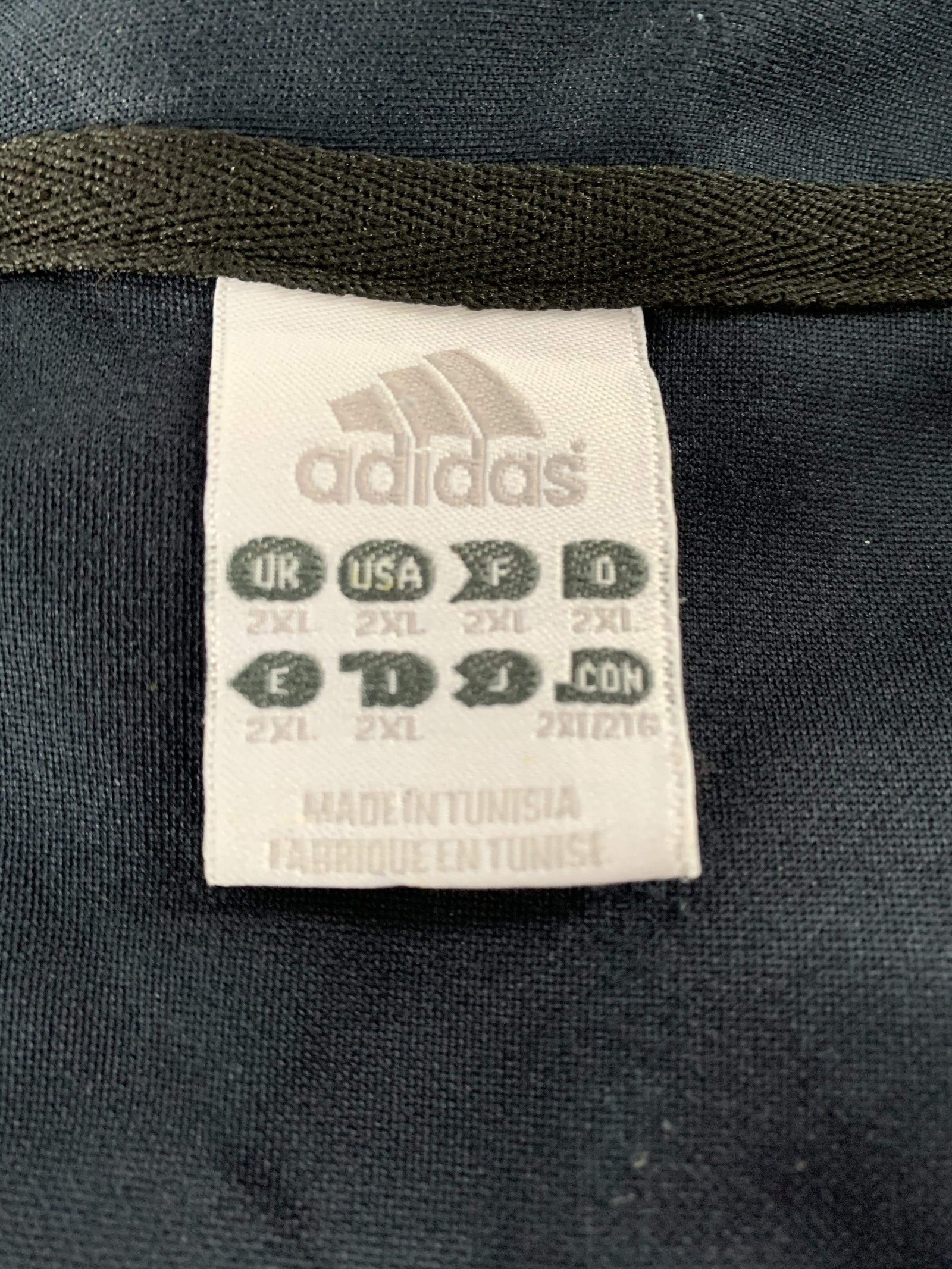 2003-04 Real Madrid away football shirt Beckham #23 XXL (Excellent) - Football Shirt Collective