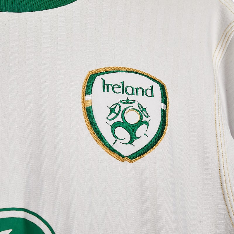 Football Shirt Collective 2010-11 Republic of Ireland long sleeve Umbro away shirt Very Good L