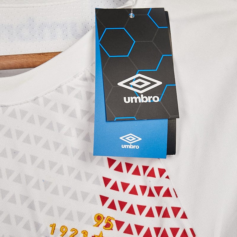 Football Shirt Collective 2018-19 Avai Umbro away shirt M (BNWT)