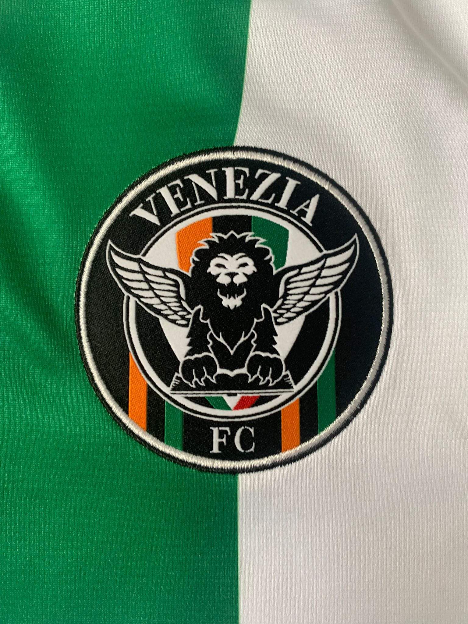 Football Shirt Collective 2019-20 Venezia FC away shirt Sponsor-free (BNWT)