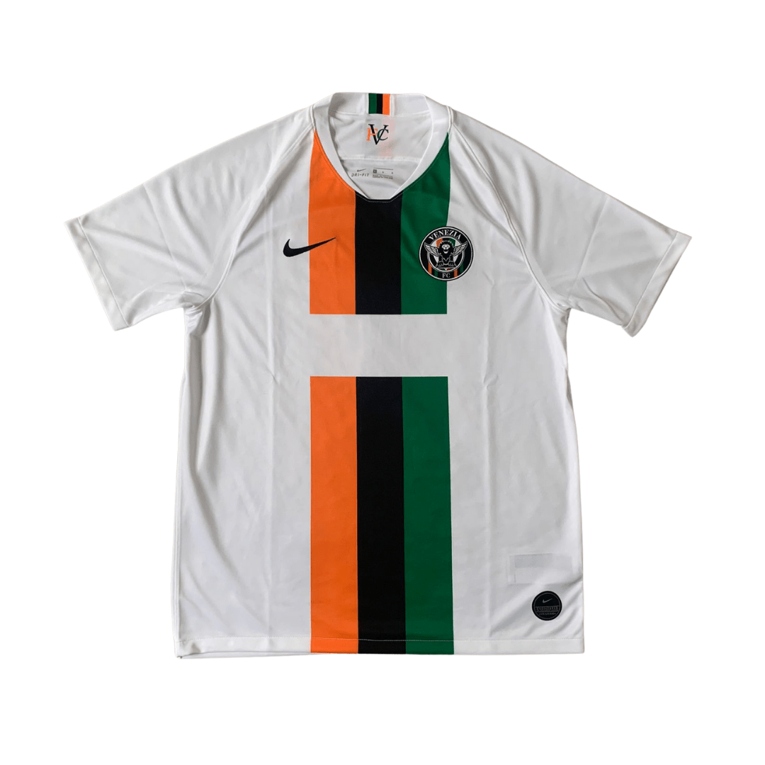 2019-20 Venezia FC away shirt Sponsor-free (BNWT) - Football
