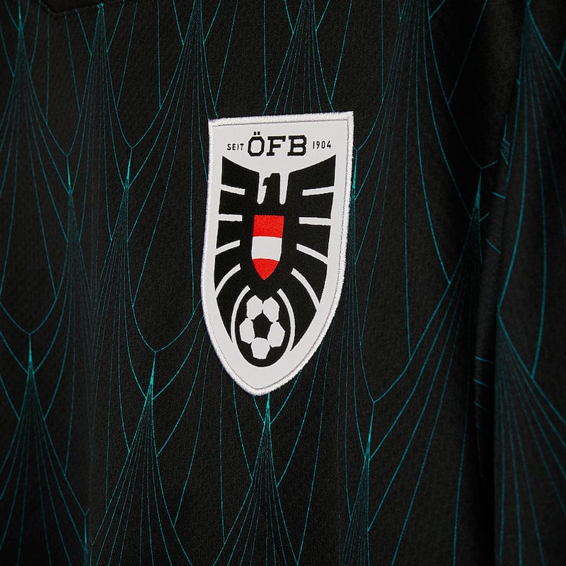 Football Shirt Collective 2020-21 Austria Puma away shirt M BNWT