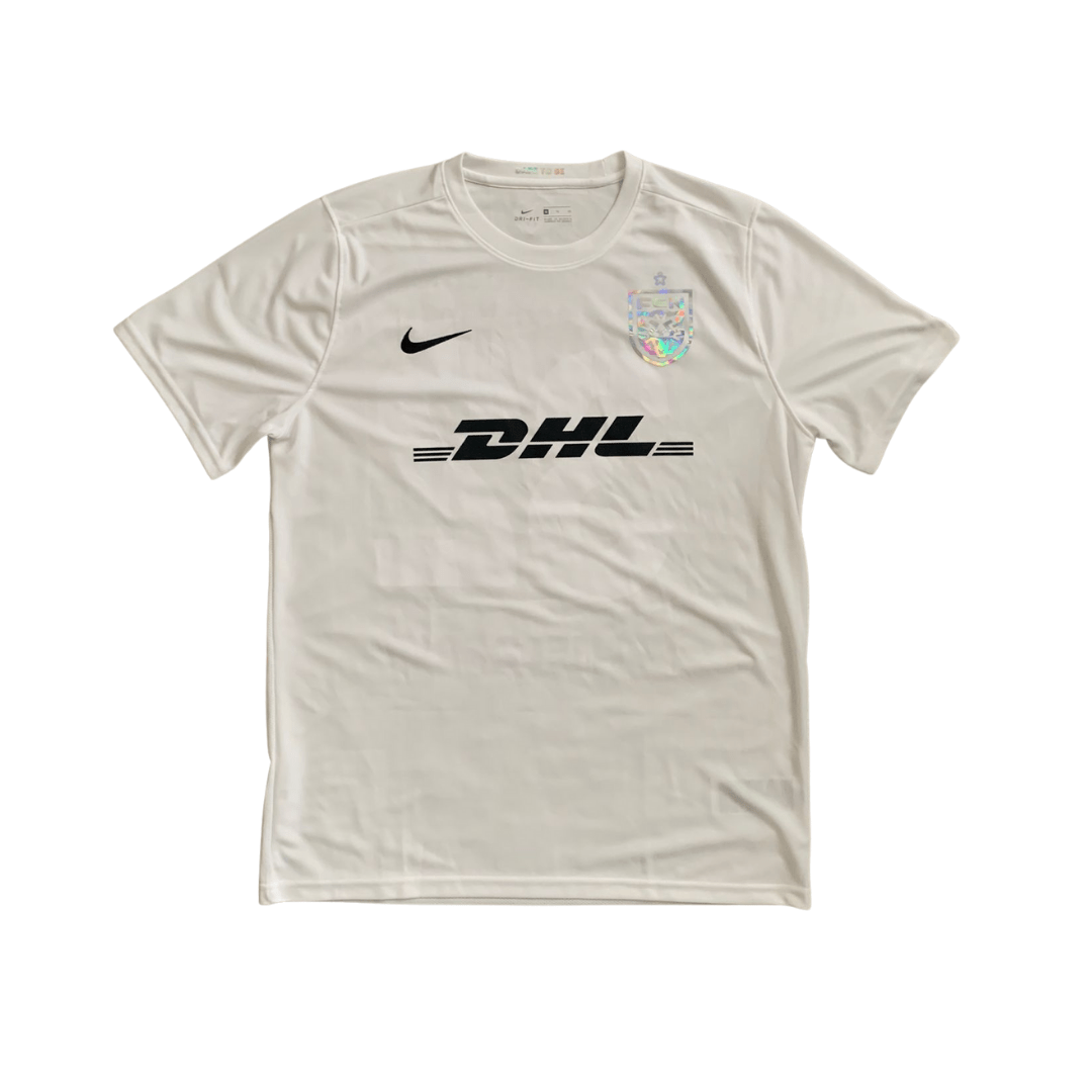 Football Shirt Collective 2021-22 FC Nordsjælland Pride Shirt BNWT CHUKWUANI 45 L