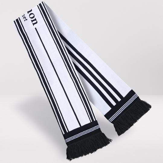 Fans Favourite Fulham Retro Football Scarf - 1999-&#39;01 Home