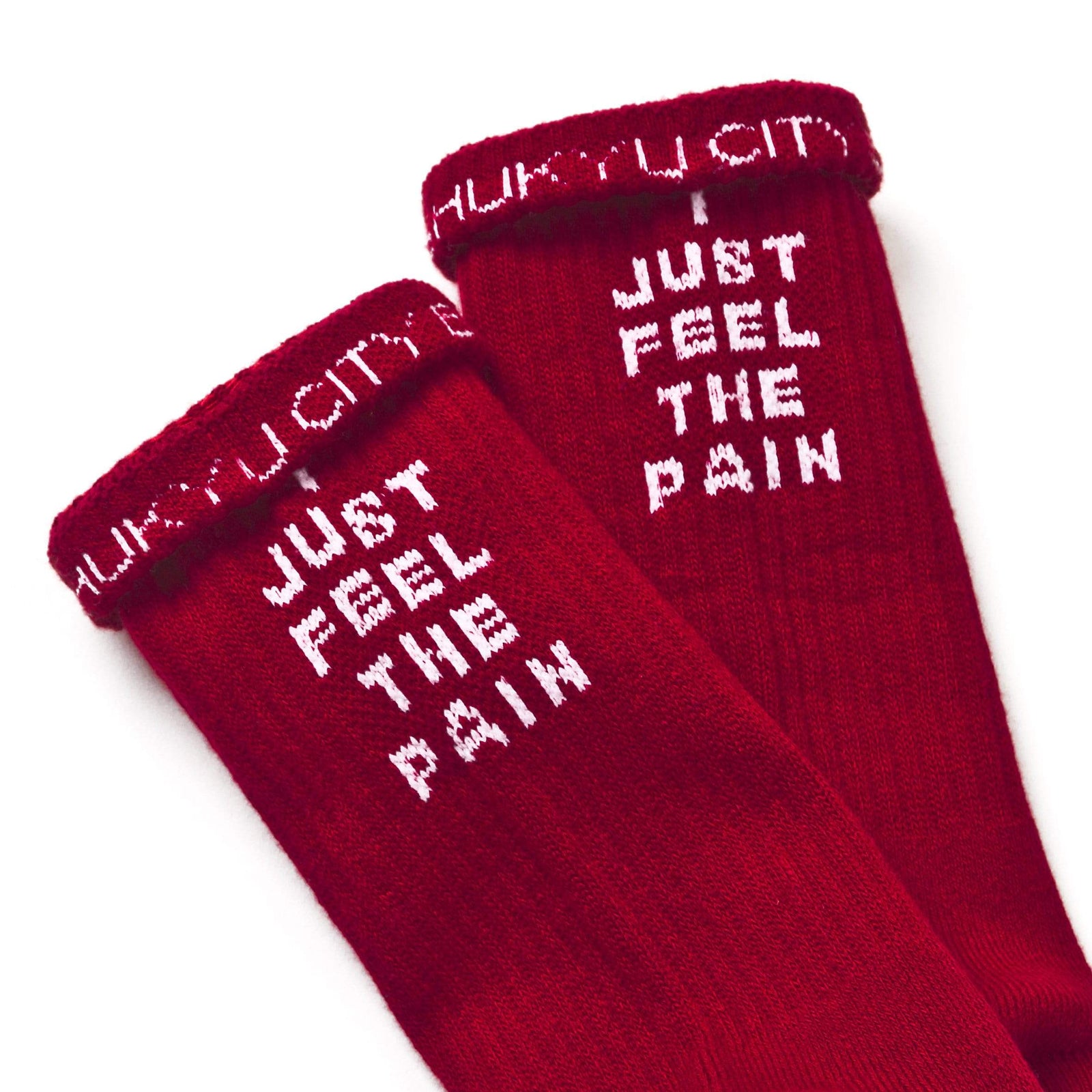 SHUKYU × CITY BOYS FC “I JUST FEEL THE PAIN” SOCKS [RED] - Football Shirt Collective